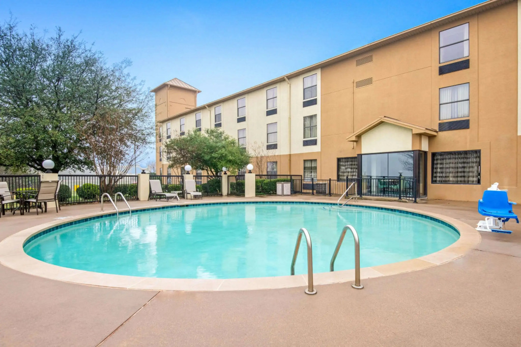 La Quinta by Wyndham Denison - North Lake Texoma