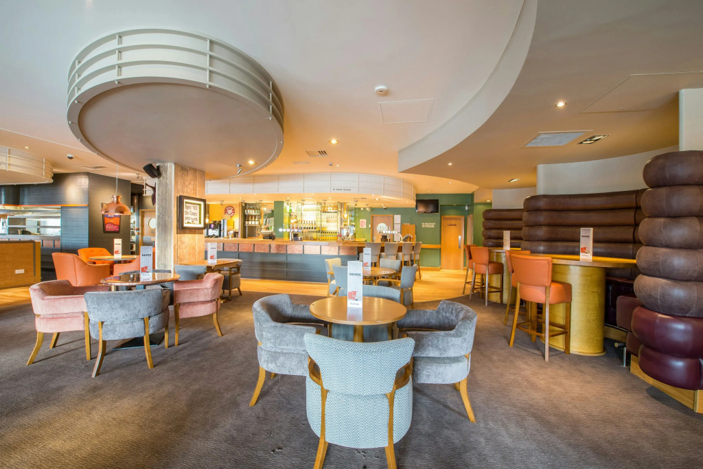 Premier Inn Swansea Waterfront