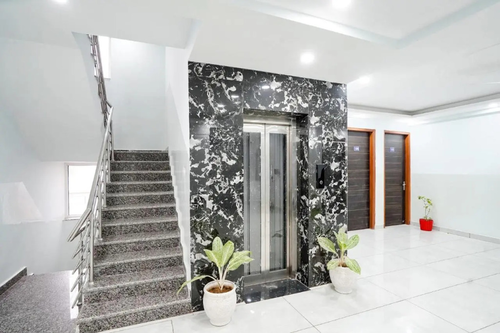 Hotel Vasudha Inn-Near International Airport Delhi