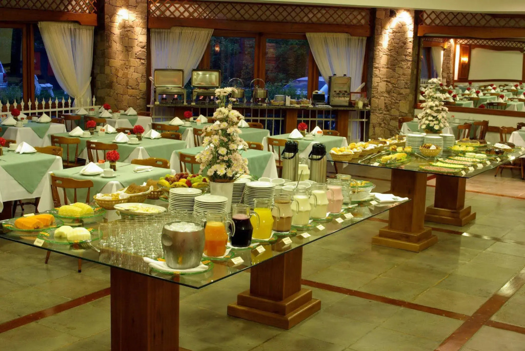 Tri Hotel