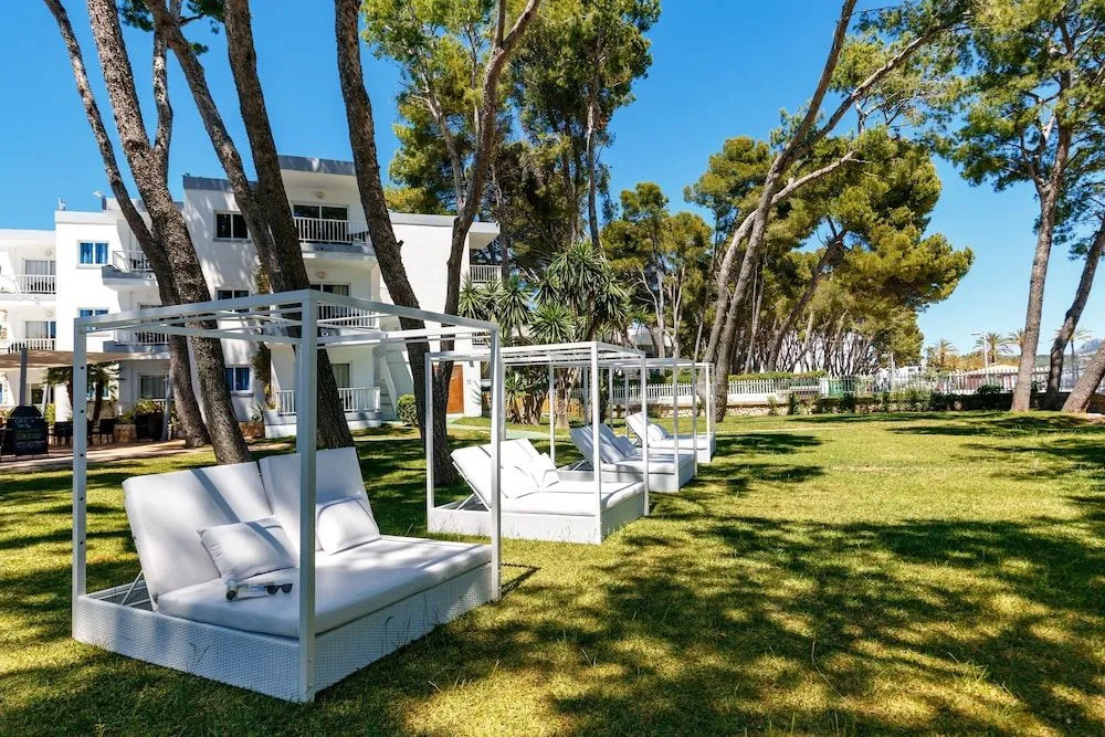 Sofia Alcudia Beach