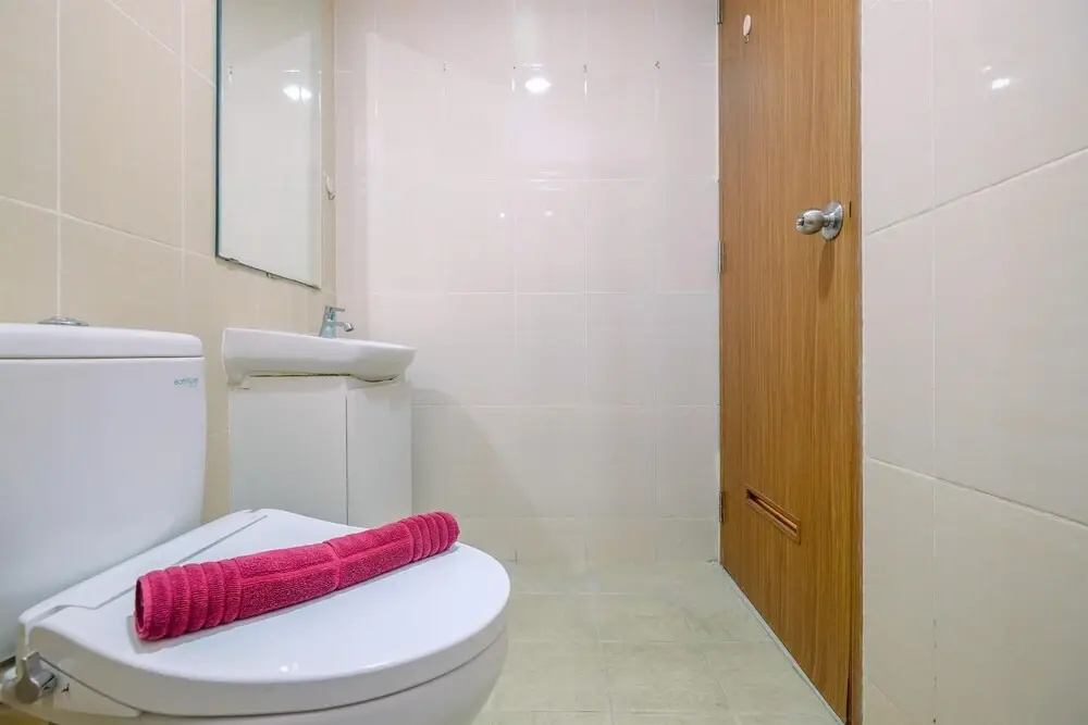 Town View Studio Apartment @ the Oasis Apartment
