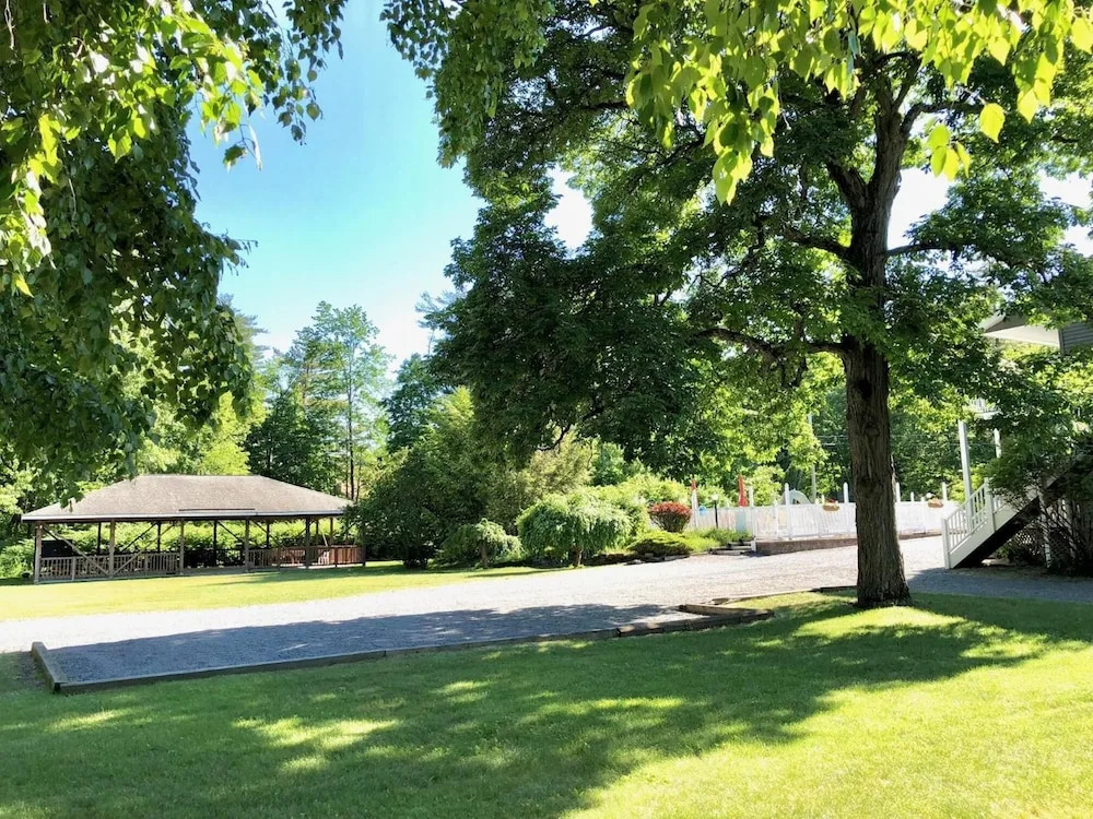 Lyn Aire Motel - Lake George