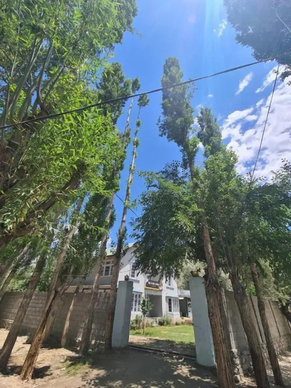 Rus Olive Lodge Skardu