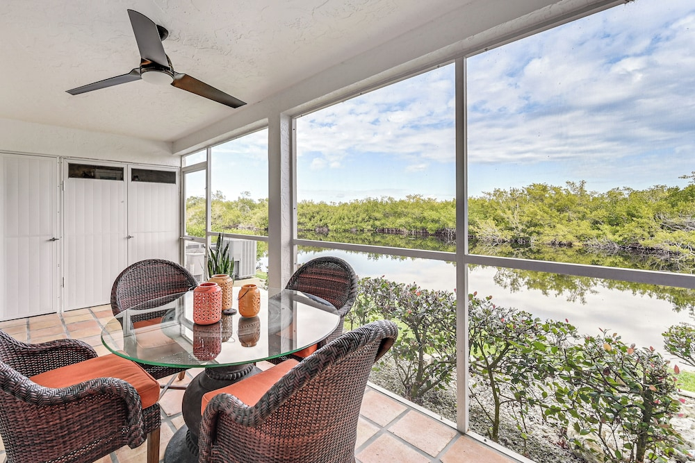 Pool Access! Retreat 6 Mi to Marco Island Beach