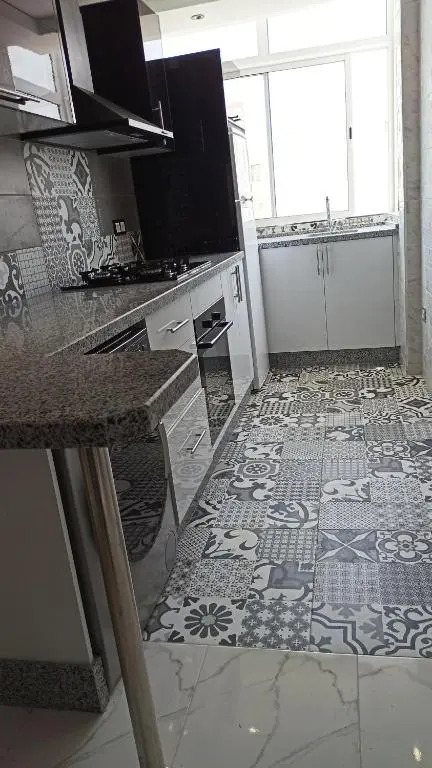 Appartement entièrement refait à neuf en résidence