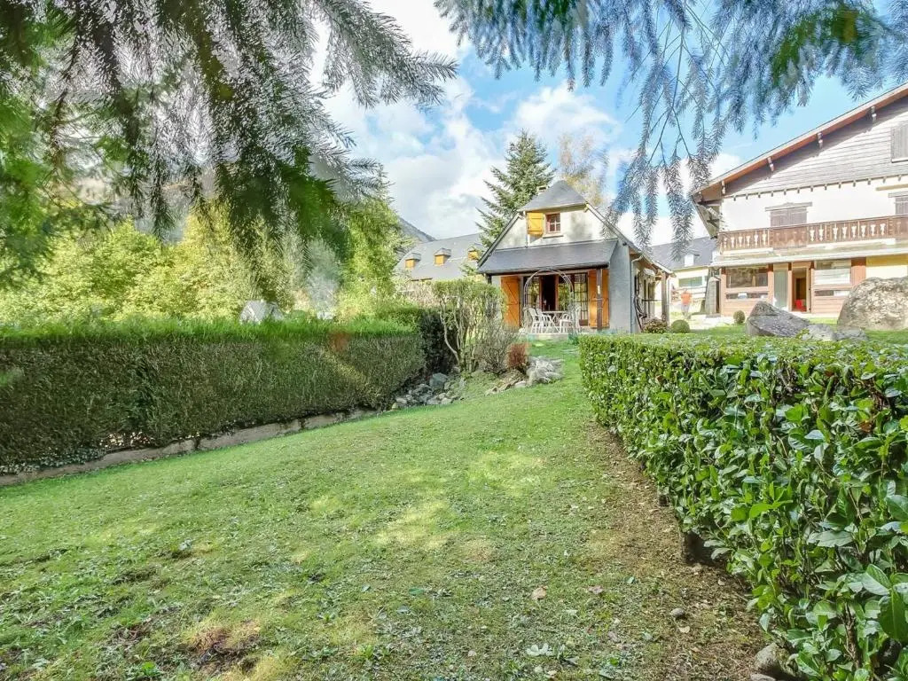 Appartement Cauterets, 3 pièces, 4 personnes - FR-1-401-168