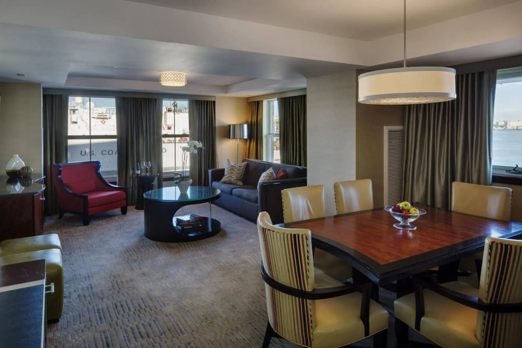 Battery Wharf Hotel, Boston Waterfront