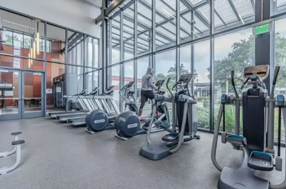 5BD Spacious Retreat Fast Wi-fi Parking Gym