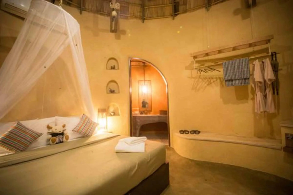 The Mud - Eco Hotel