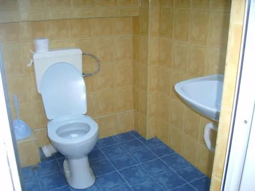 Summer SZ Guest House