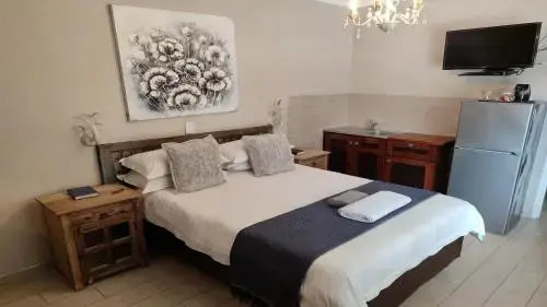 Birds Nest Guest House