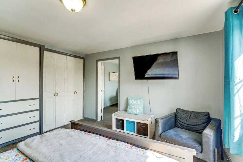 Explore Port Huron! Cozy Condo w/ Creek Views