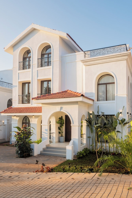 ELIVAAS Villa Paraiso 4 BHK with Pool & Bar