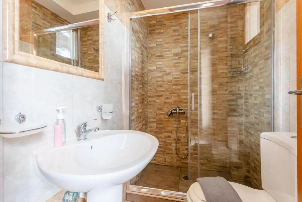 Neria Villas Collection
