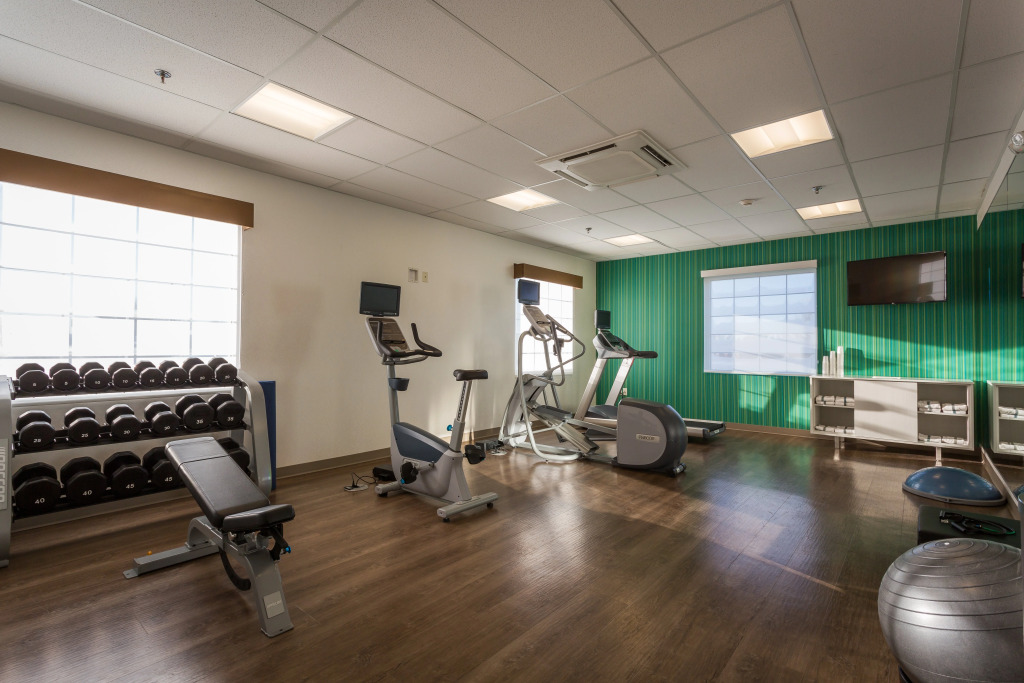Holiday Inn Express Hotel & Suites Reading by IHG