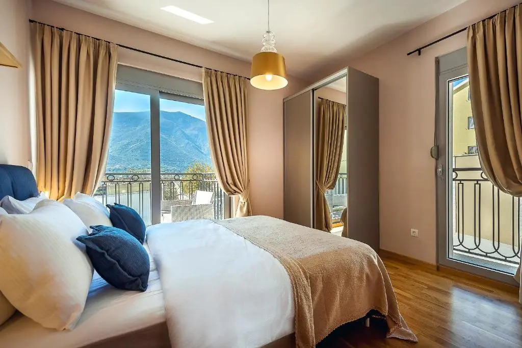 2MONTENEGRO LIMETA APARTMENTS with pool