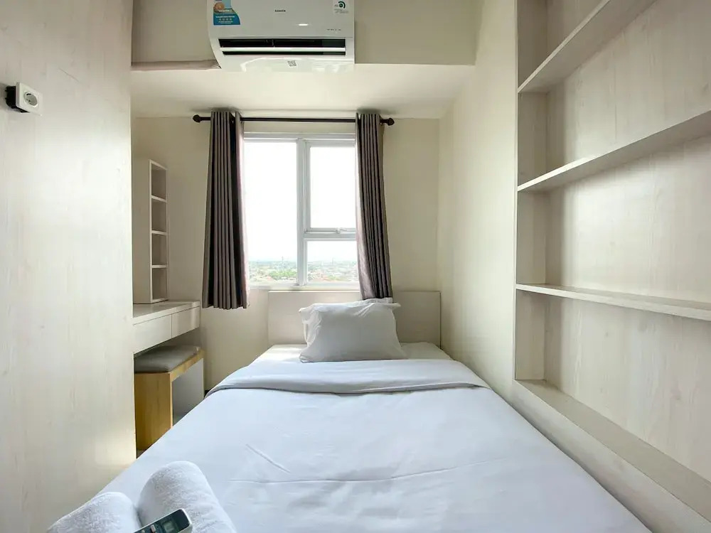 Spacious 2Br At 7Th Floor Cinere Resort Apartment