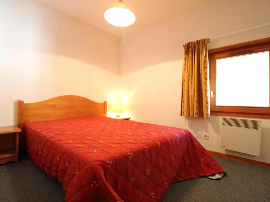 Appartement Lanslevillard, 3 pièces, 6 personnes - FR-1-508-12