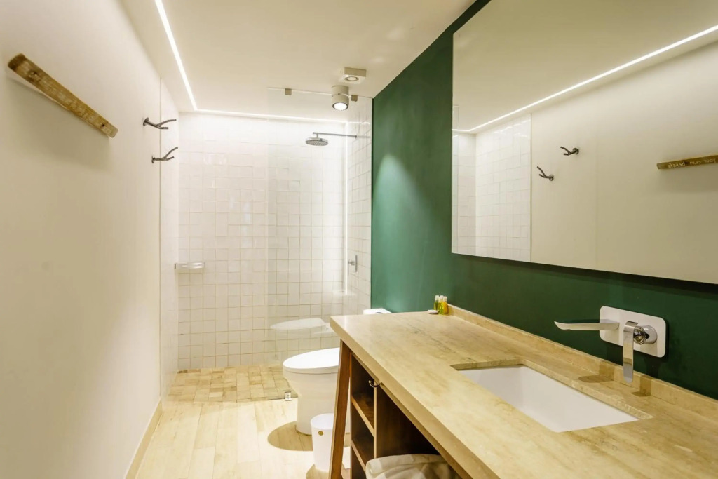 204 Hidden Gem apartment in the heart of Tulum w/ huge private terrace and pool for 6 Pax