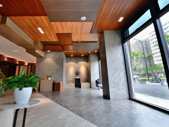 Yixuan Hotel