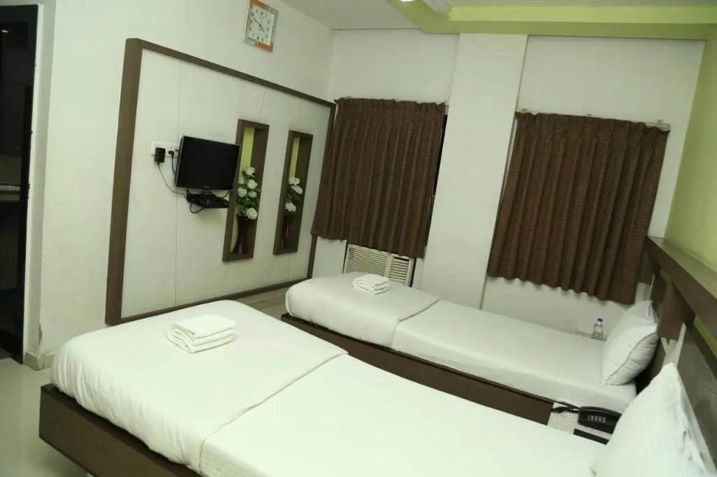 Hotel Merit