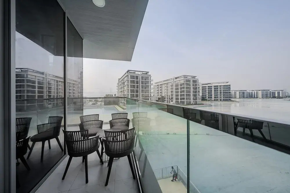 Residence 11 203 in Dubai