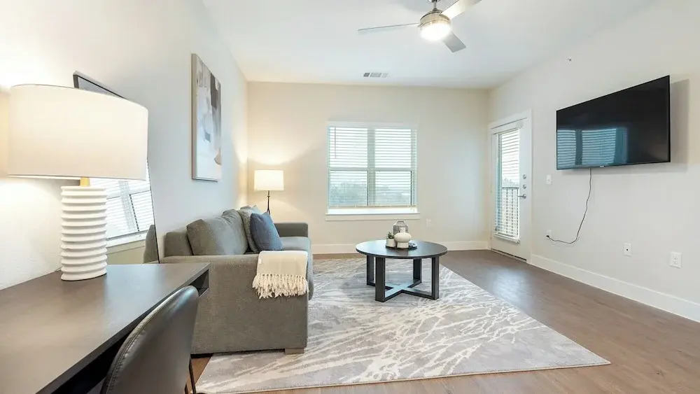 Landing Apartments - The Virginia