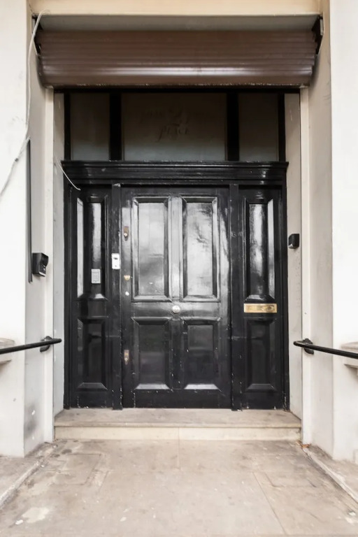 Hyde Park Place