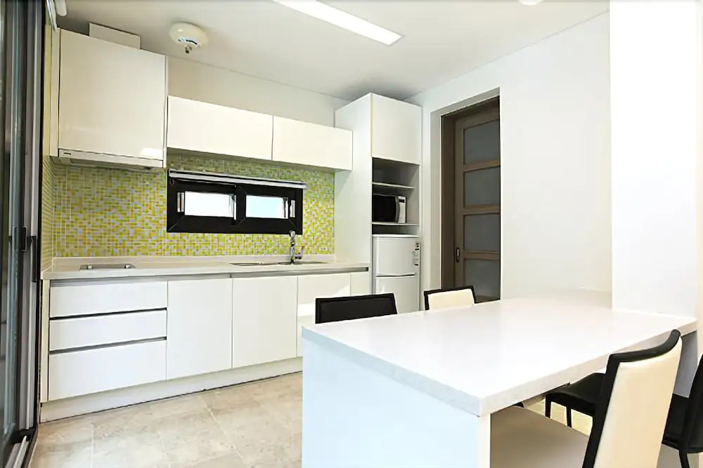 Gapyeong baeknak Flat House