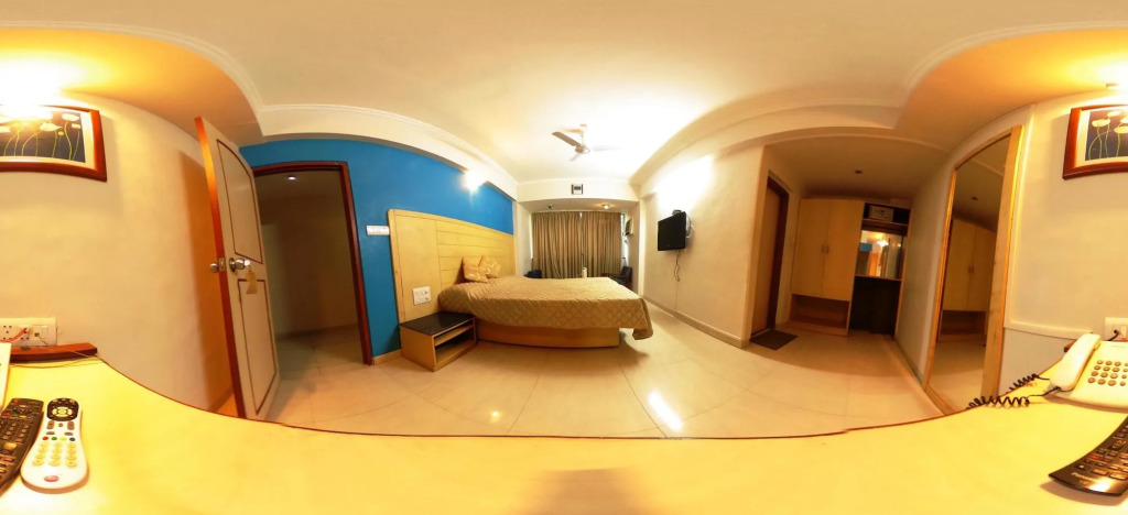 Hotel Raviraj