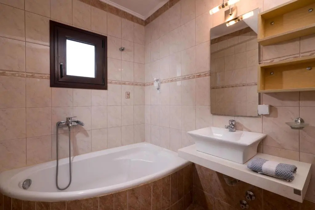 Anassa Deluxe Apartments & Studios