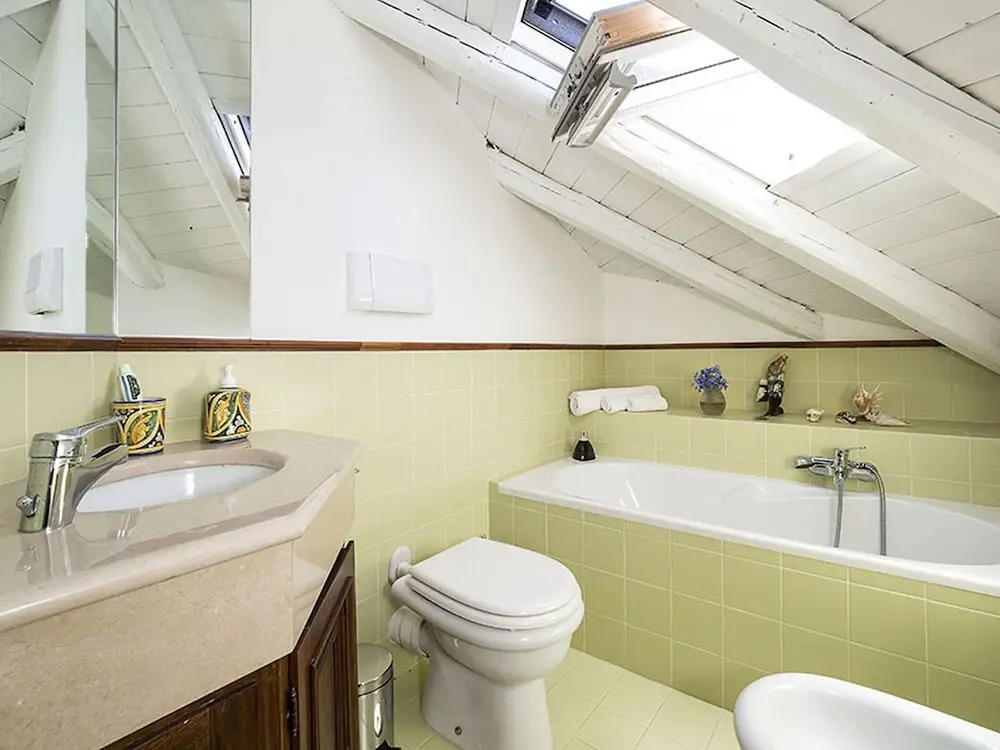 Lovely Luxury Villa With Private Pool Near the Center of Syracuse