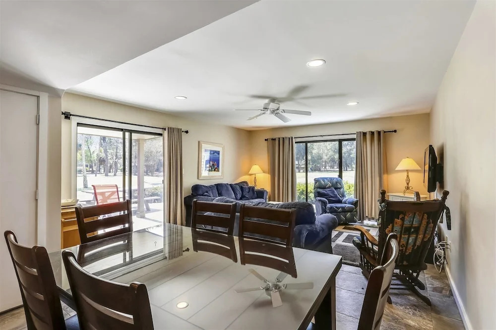 Greens 190 - Three Bedroom Condo