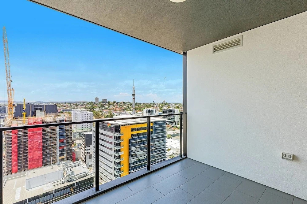 South Brisbane City View 2Bed Apt And Parking Qsb027 7