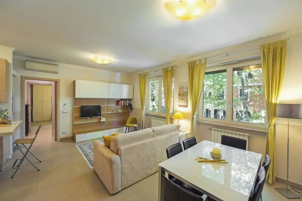 Lovely & Comfortable Flat in the Heart of the City
