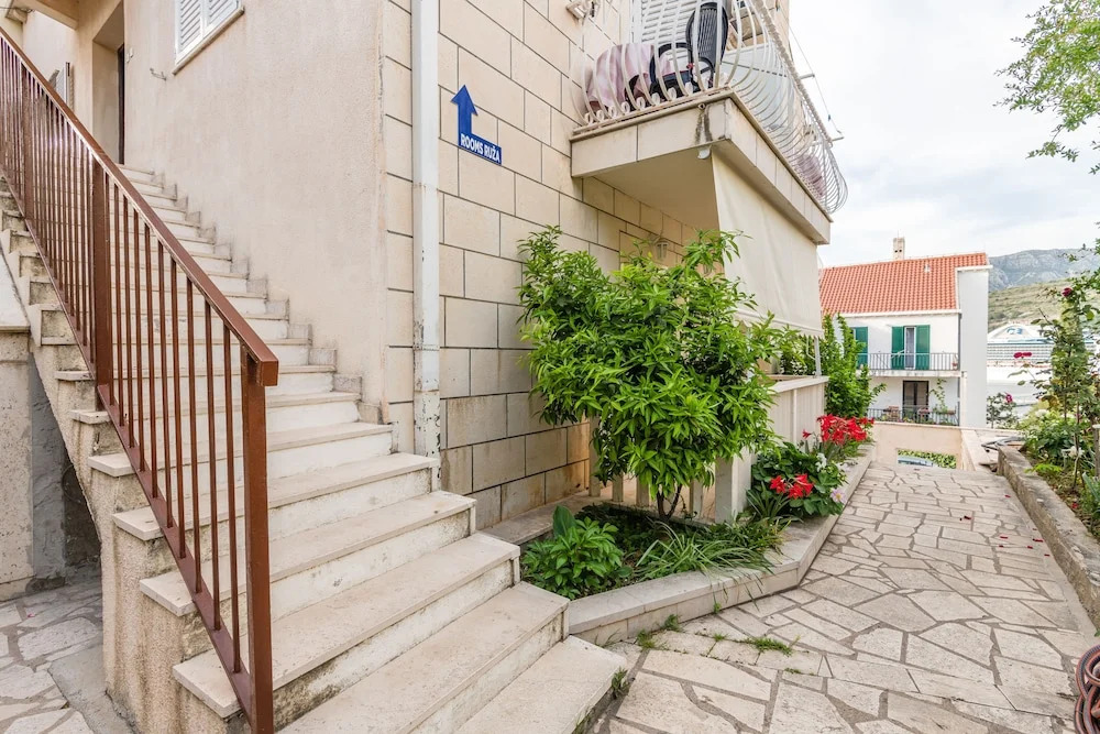 Rooms Ruža