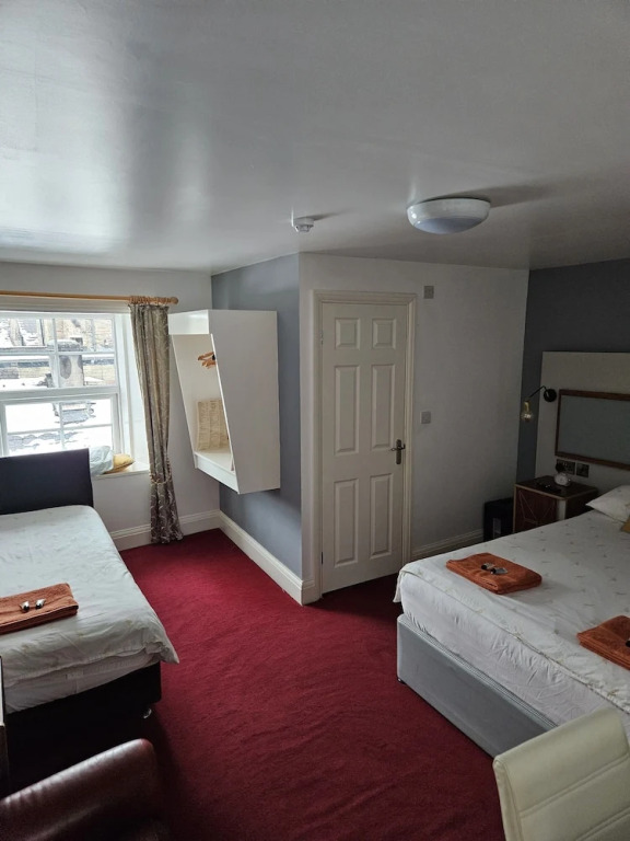 The Royal Oak Hotel