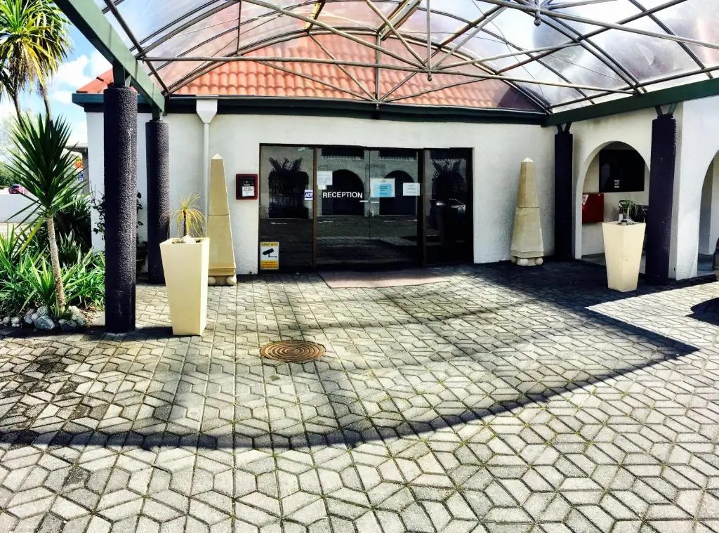 Alcamo Hotel & Conference Centre