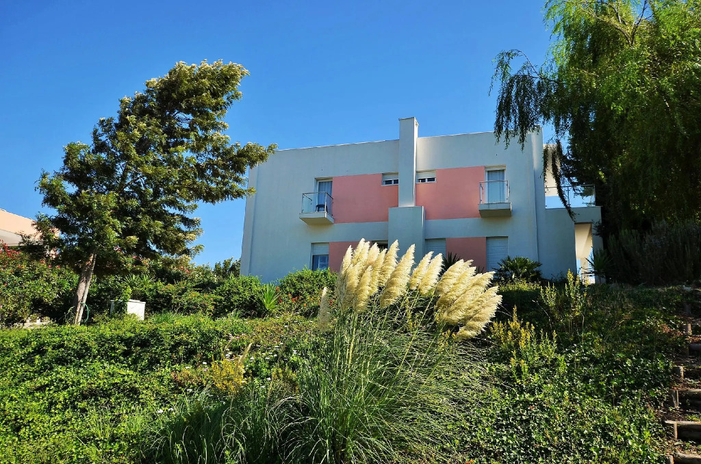 HILLTOP OASIS Lisboa Oeiras