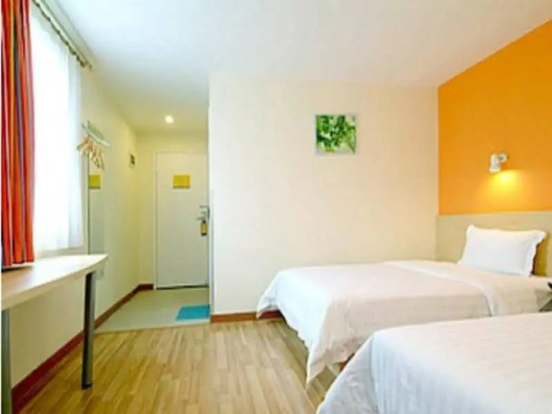7 Days Inn - Guilin North Train Station Branch