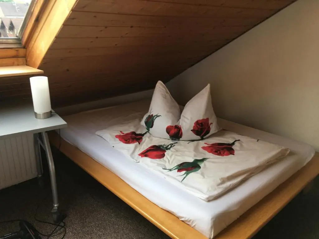 Sonnige Dachgeschoßwohnung (Adults Only)