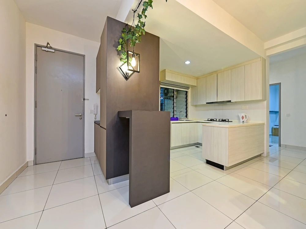 OYO Home  90581 1 Tebrau Residence