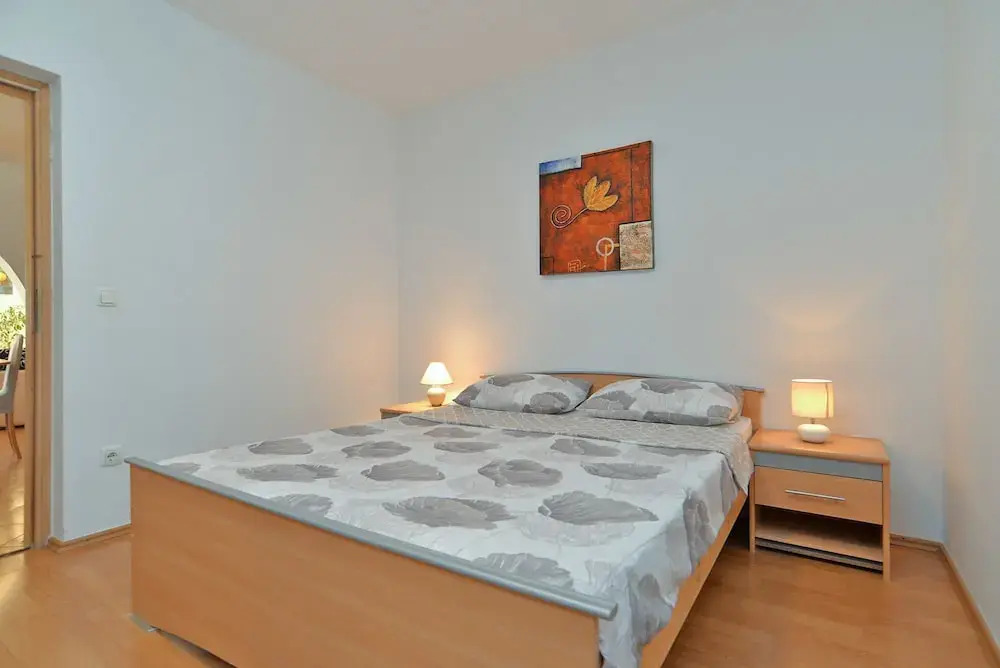 Apartment 1692
