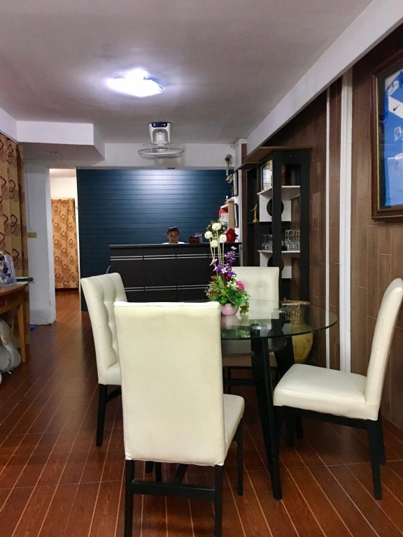 Sunshine Guest House