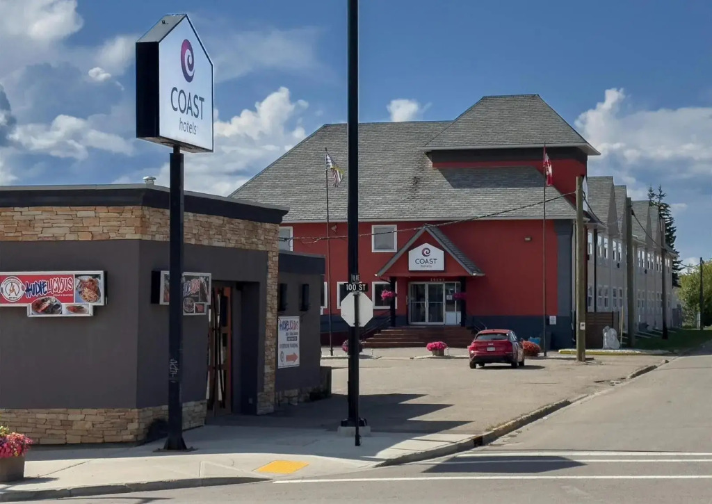 Coast Fort St John Hotel