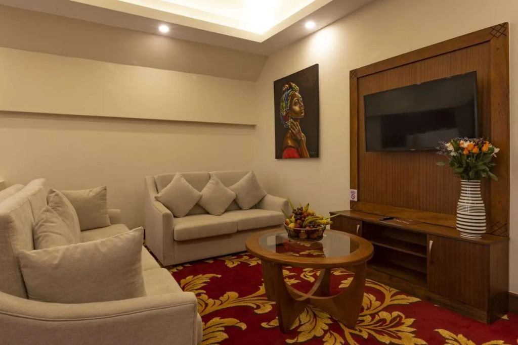 Hermosa Garden Hotel