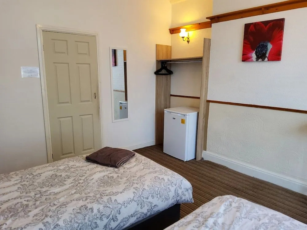 Moonside Rooms