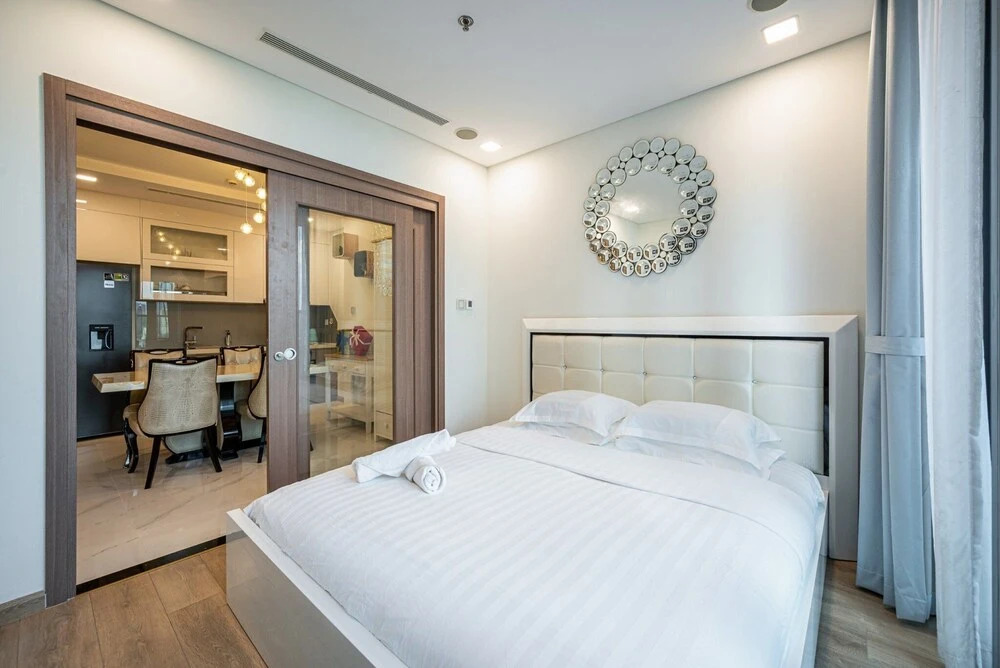2 Bed Landmark 81