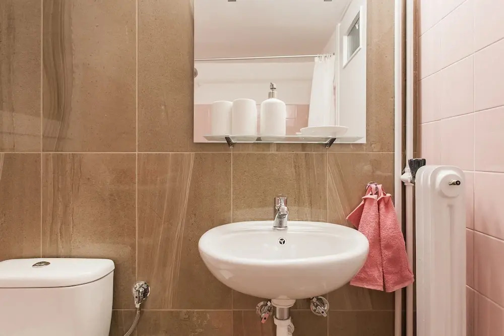 Central Apartment near Metro station